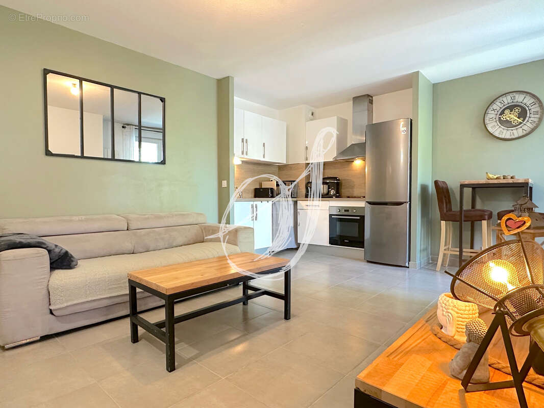 Appartement à LAVERUNE