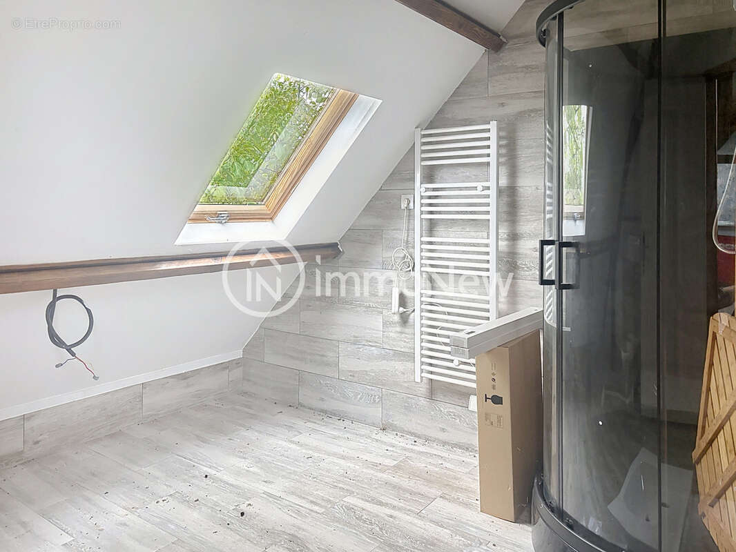 Maison à JUVIGNY-LE-TERTRE