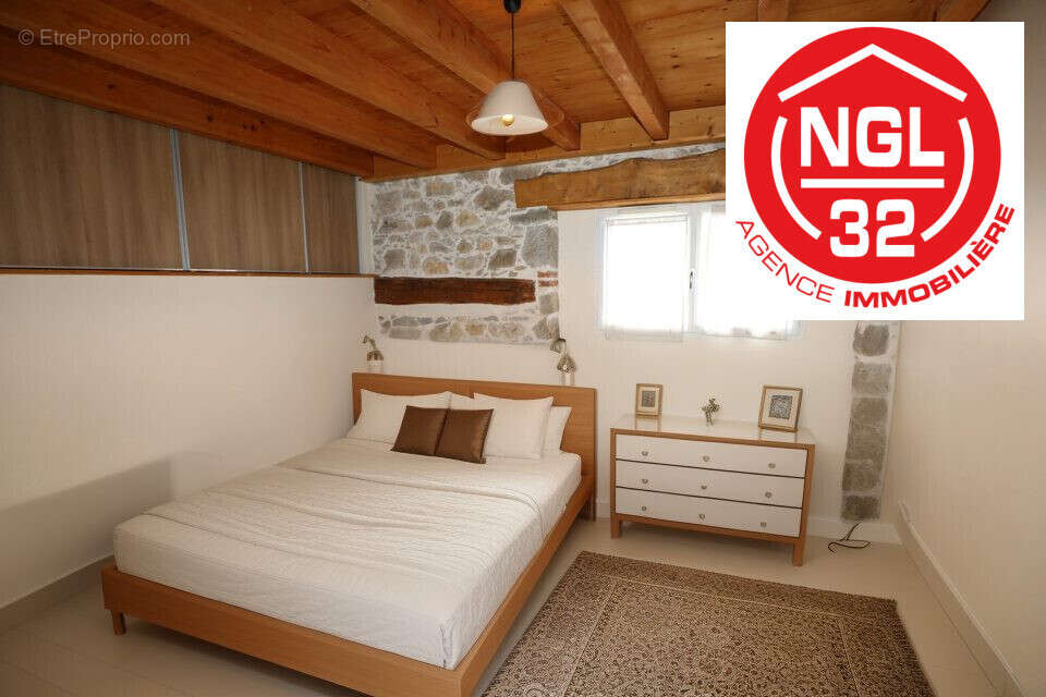 Appartement à ALLONZIER-LA-CAILLE