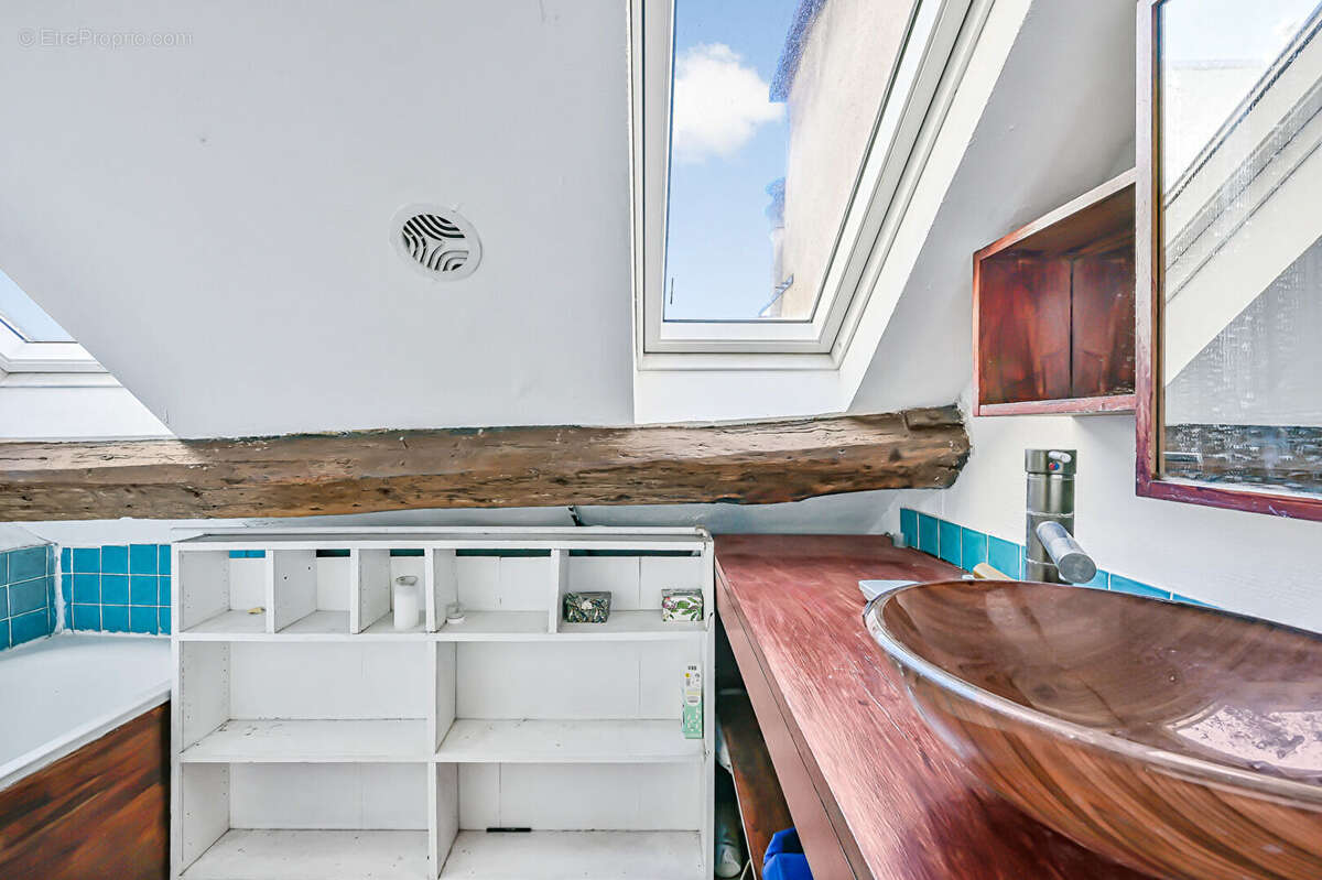 Appartement à PARIS-11E