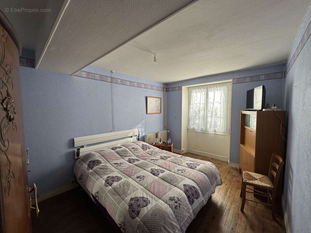 Maison 201 m² à Berneuil  - photo 71
