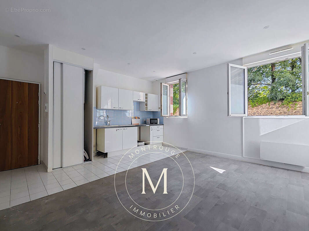 Appartement à MONTROUGE