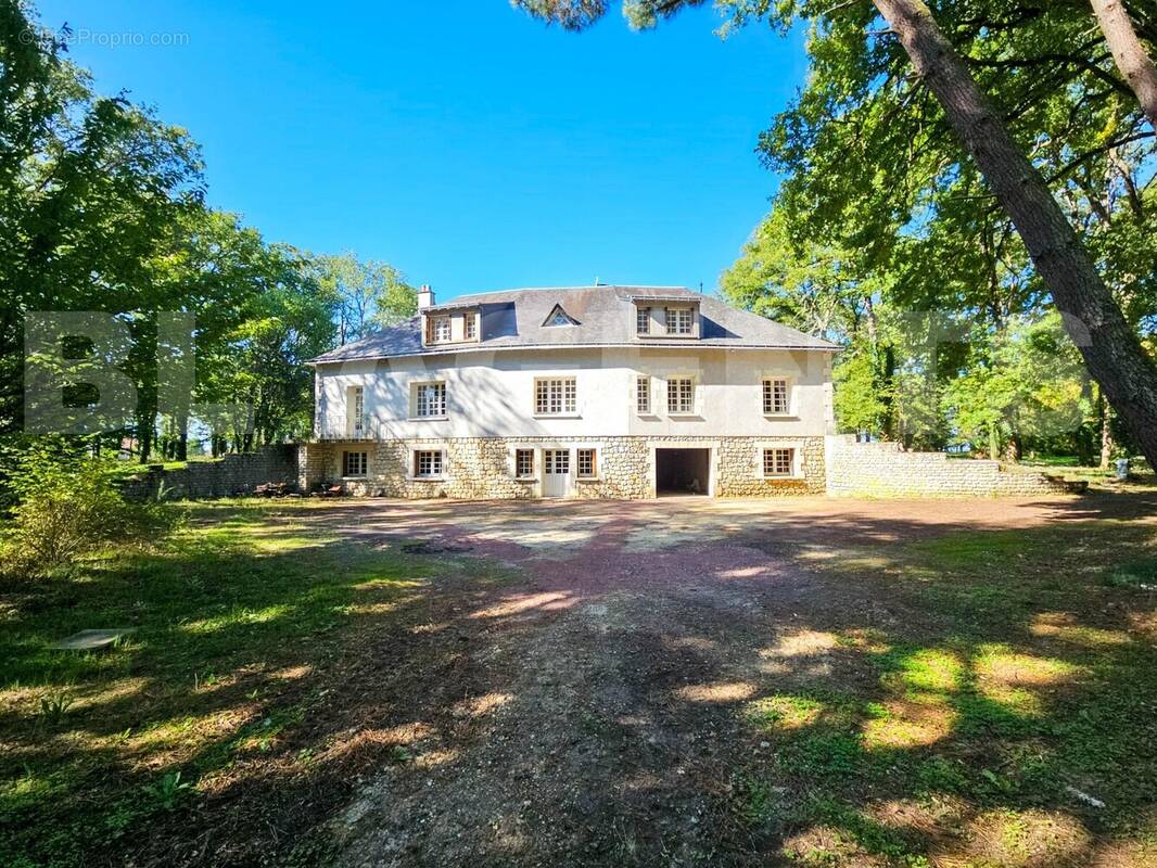 1 - Lionel MARC BL Agents - Baugé - Maison à VERNEUIL-LE-CHATEAU