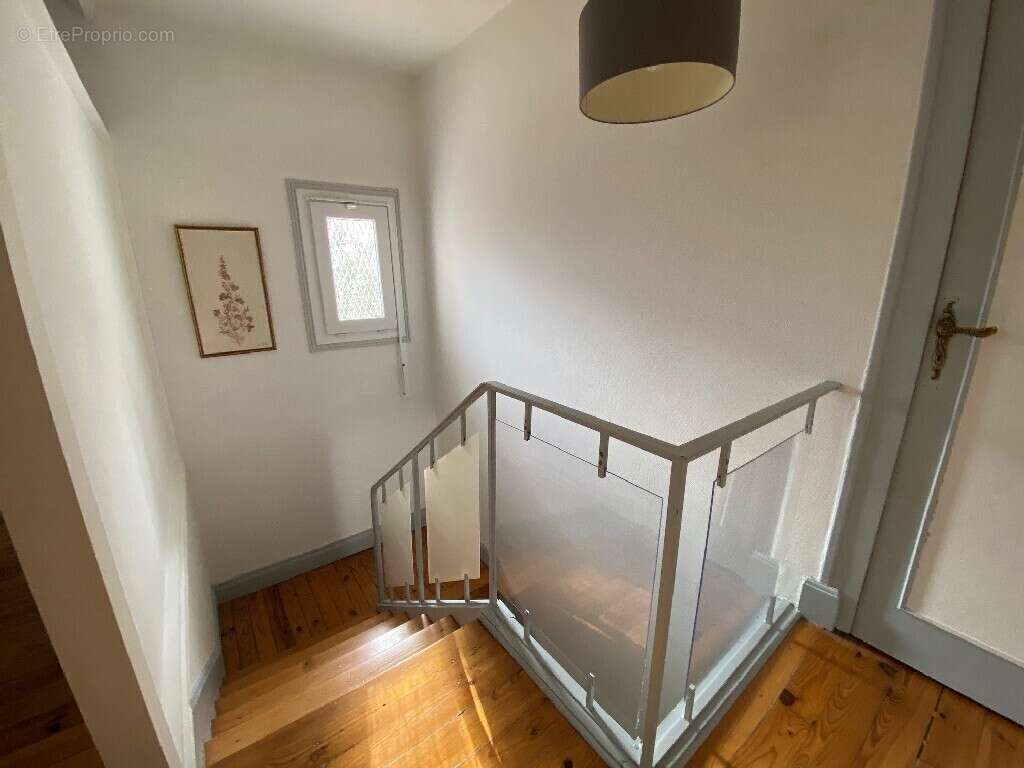 Maison à BELLERIVE-SUR-ALLIER