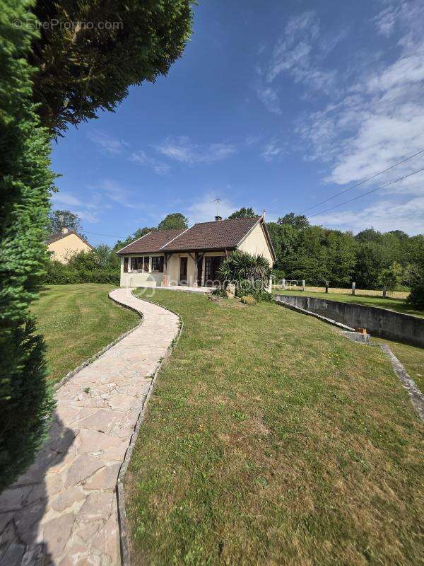 Maison à TOUROUVRE