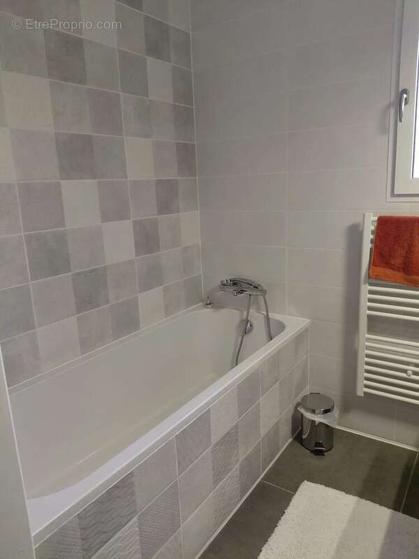 Maison à TRESPOUX-RASSIELS