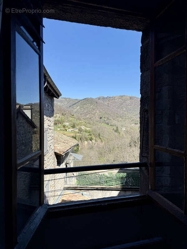 Appartement à ANTRAIGUES-SUR-VOLANE