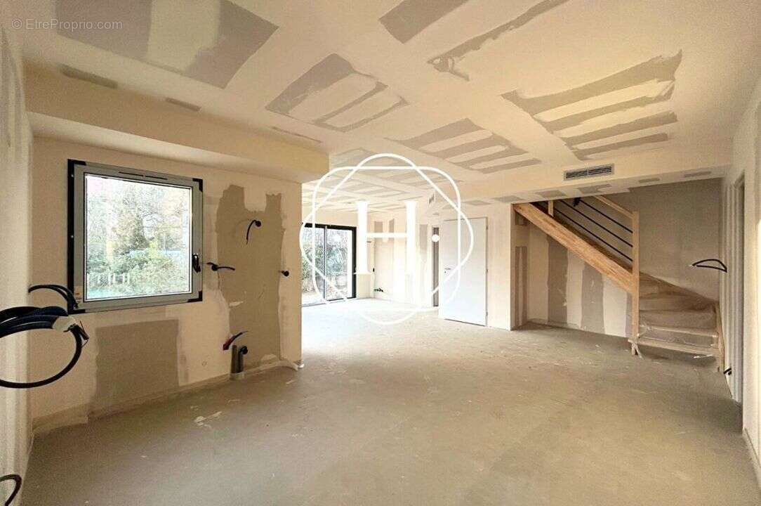 Maison à BOURG-EN-BRESSE