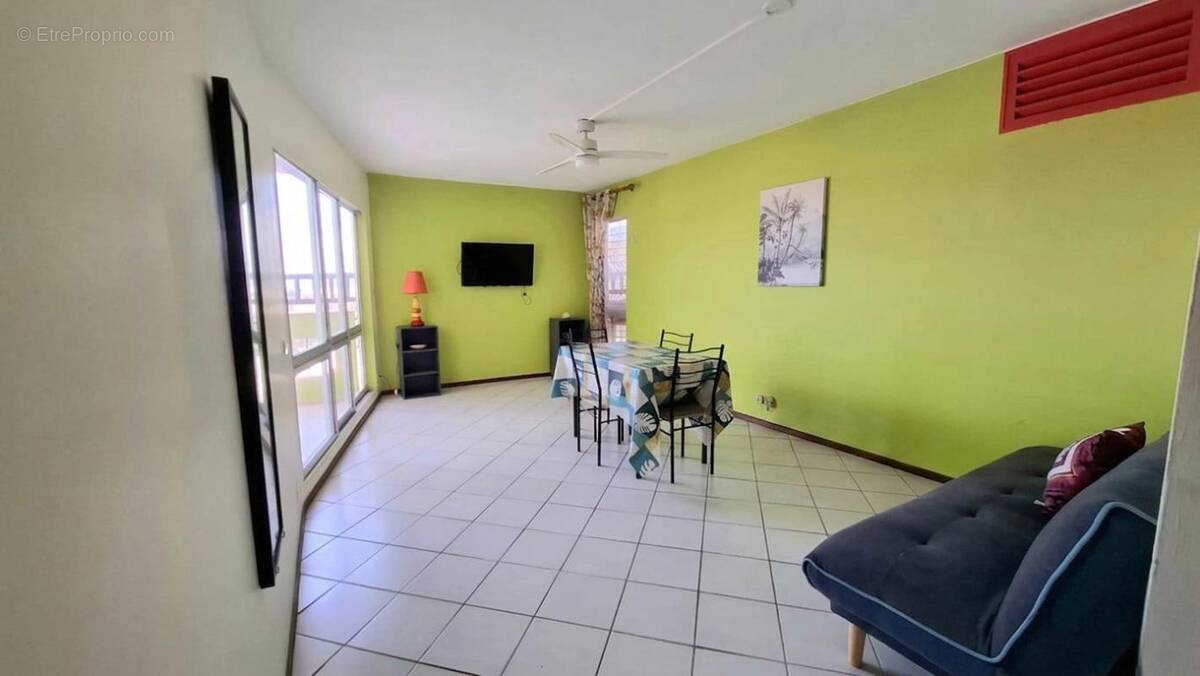 Appartement à POINTE-A-PITRE