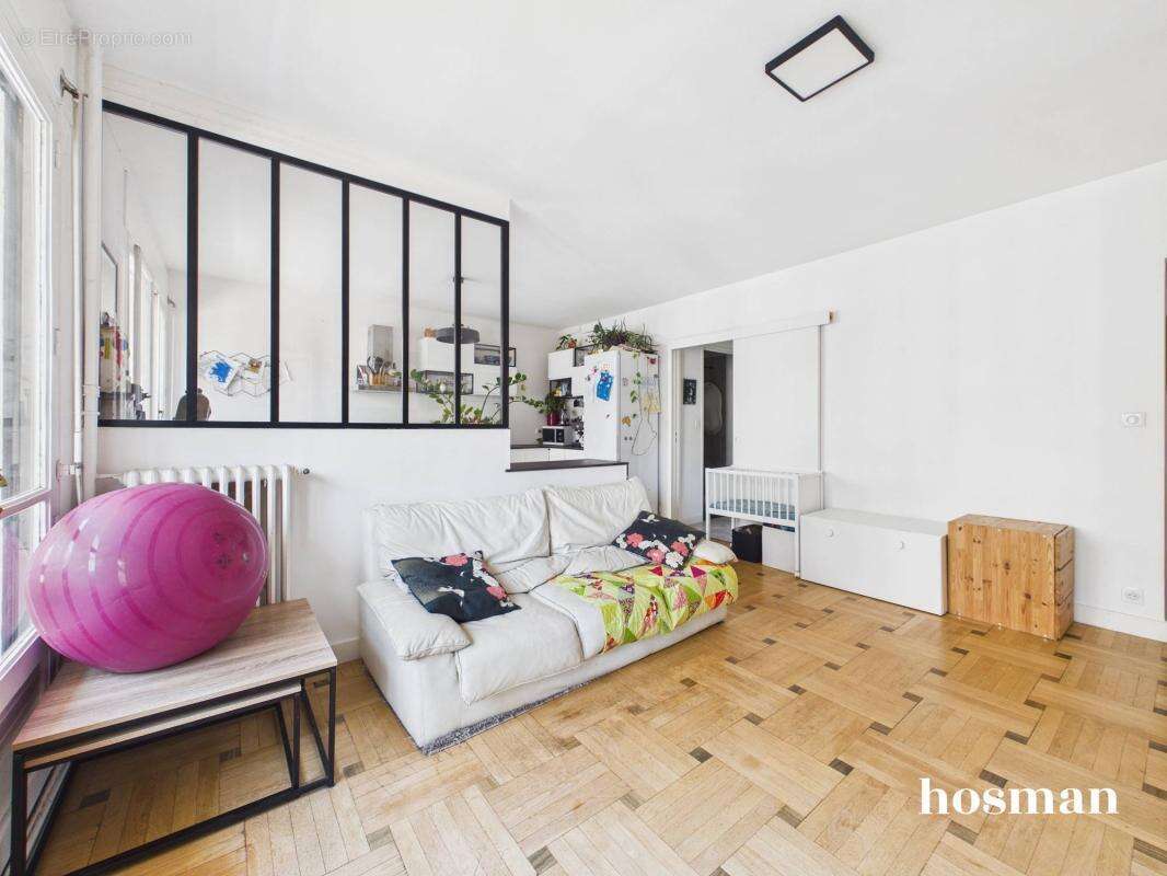 Appartement 3 pièces lumineux de 68m² - Balcons filants - Rue Saint Lazare, Lyon 7 -Saint-Louis-Jean Macé - photo 9