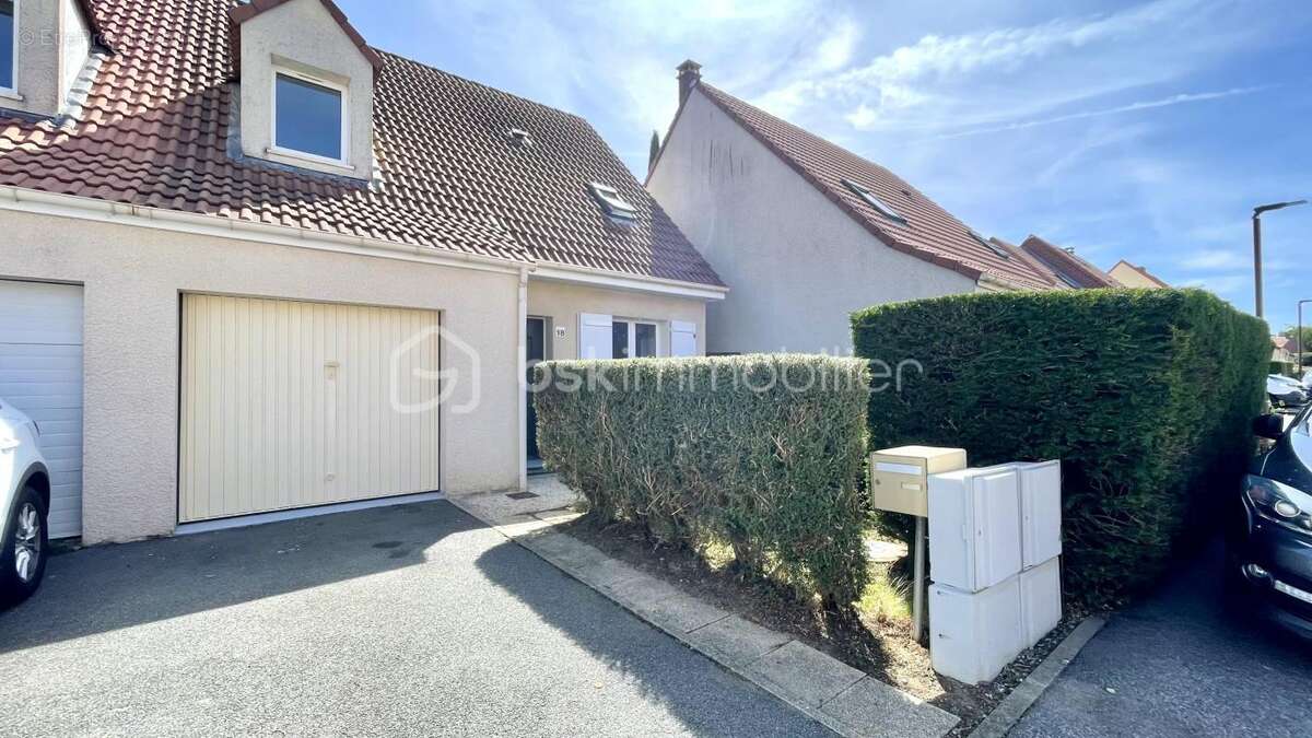 Maison à GUYANCOURT
