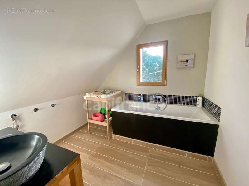 Maison à LARMOR-BADEN