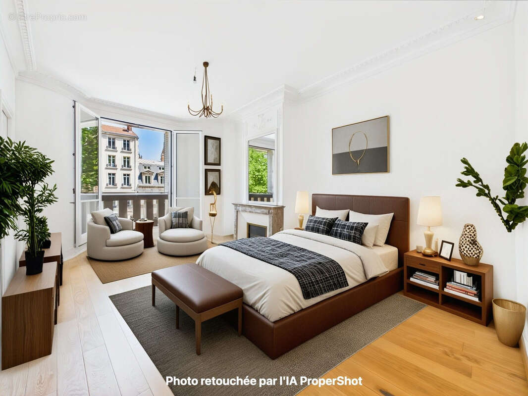 Appartement à PARIS-14E