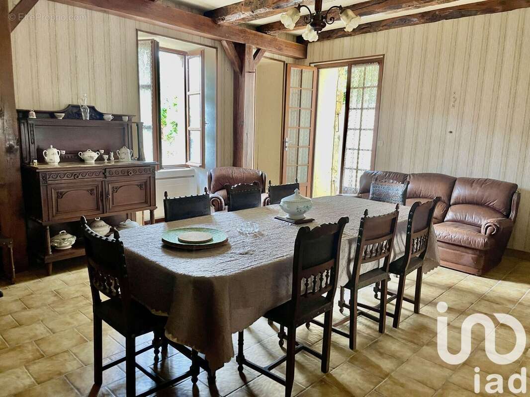 Photo 6 - Maison à MIALET