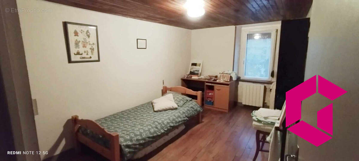 Maison à LA CHAPELLE-AGNON