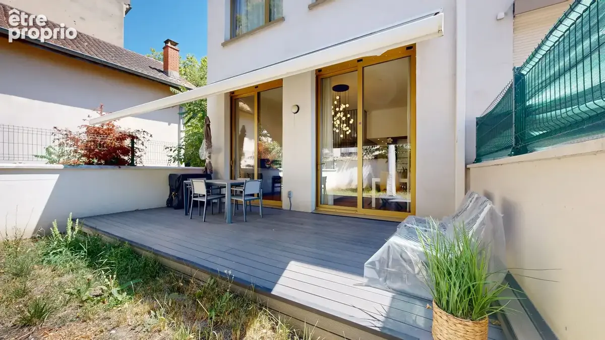 Maison 4 pièces 108 m² à vendre à Villeurbanne (69100) - photo 3