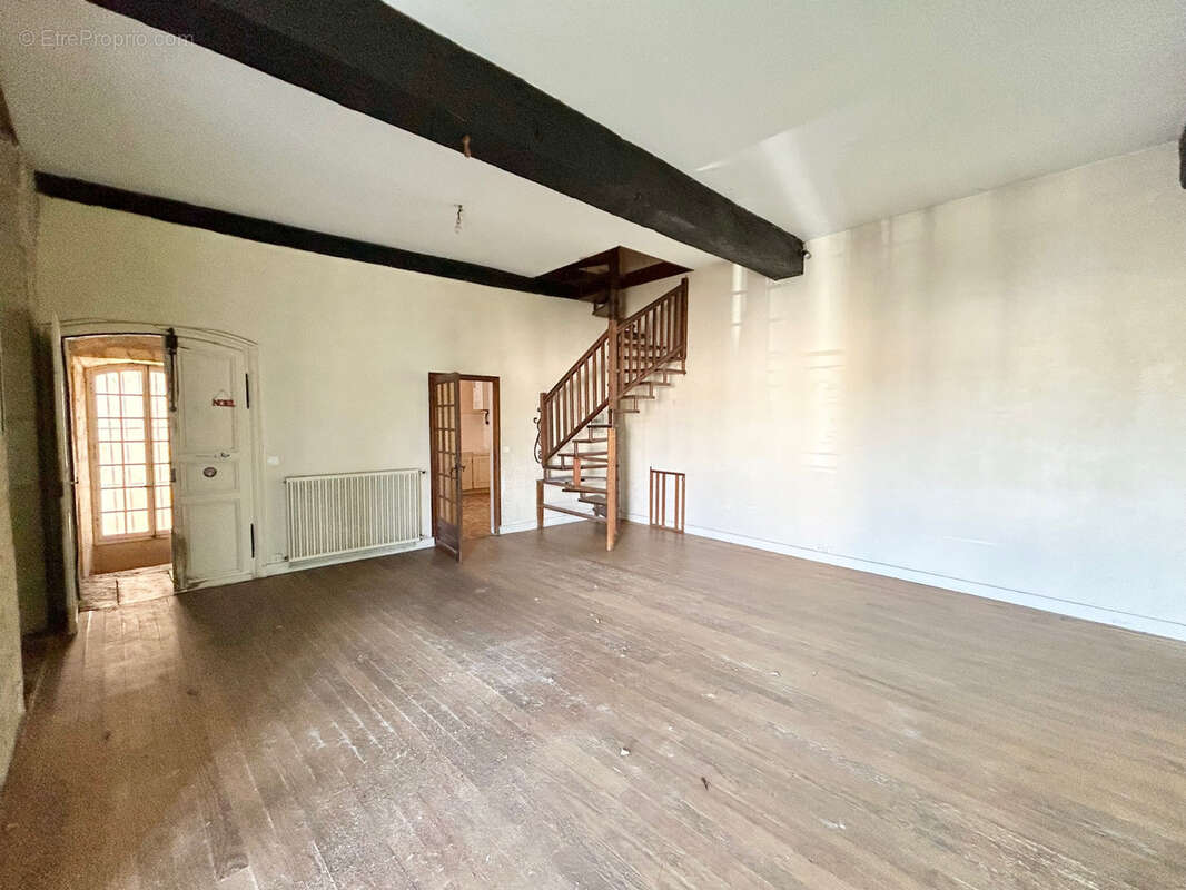 Appartement à SAINT-MACAIRE