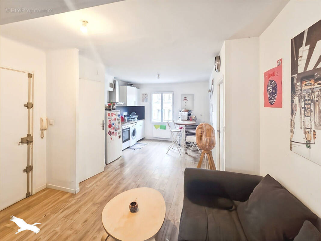 Appartement à MARSEILLE-5E