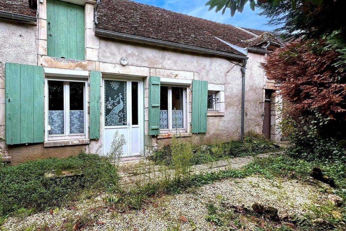 Maison à ETAIS-LA-SAUVIN