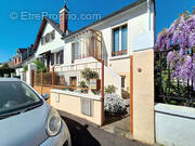 Maison à L&#039;HAY-LES-ROSES