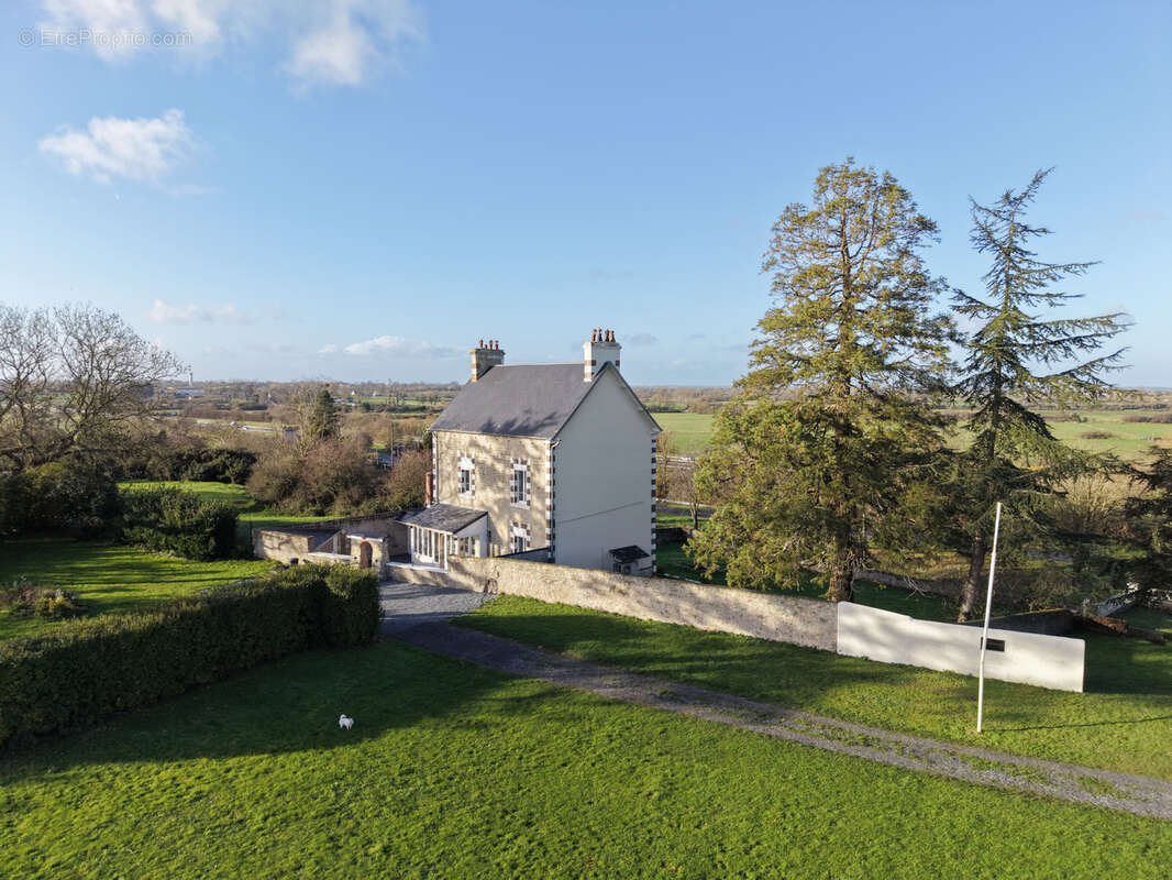Maison à ISIGNY-SUR-MER