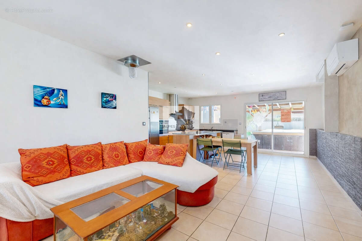 Maison à PONTCHARRA