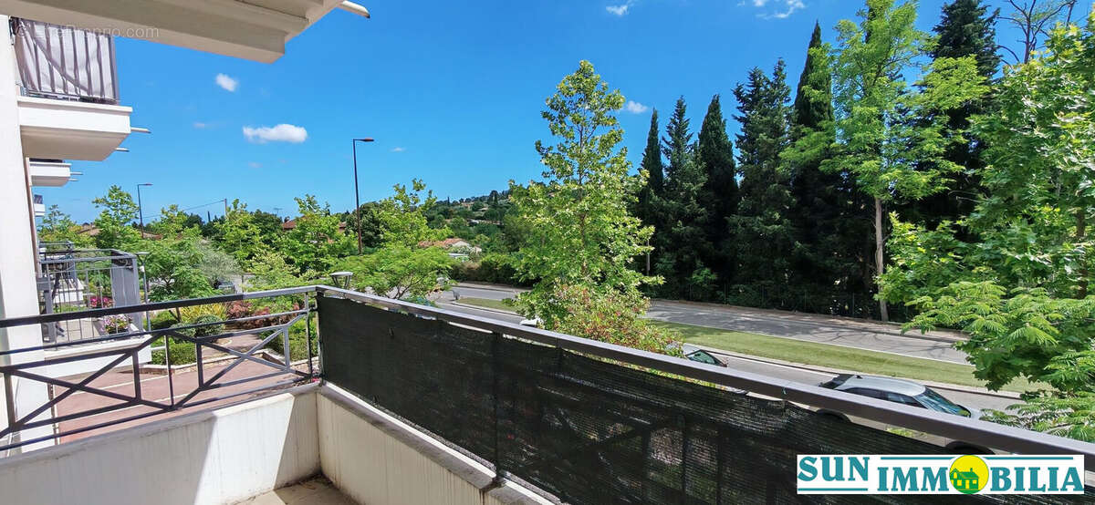 Appartement à LE ROURET