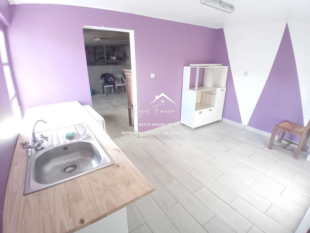 Cuisine d&#039;été  - Maison à SAINTE-MAURE-DE-TOURAINE