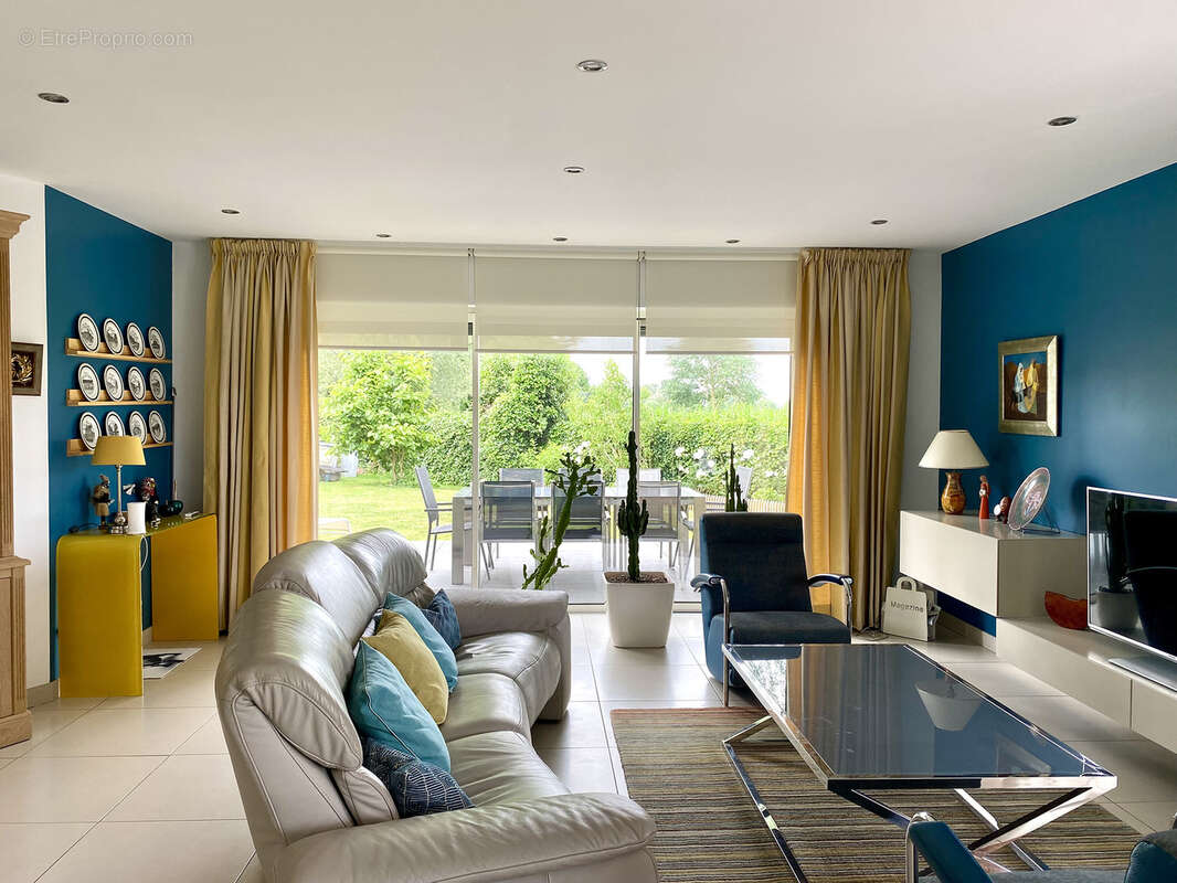 Maison à ESQUELBECQ