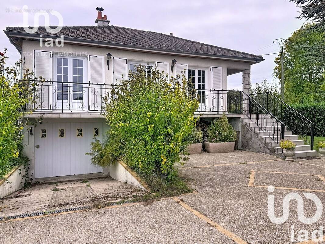 Photo 1 - Maison à CHATEAU-RENARD