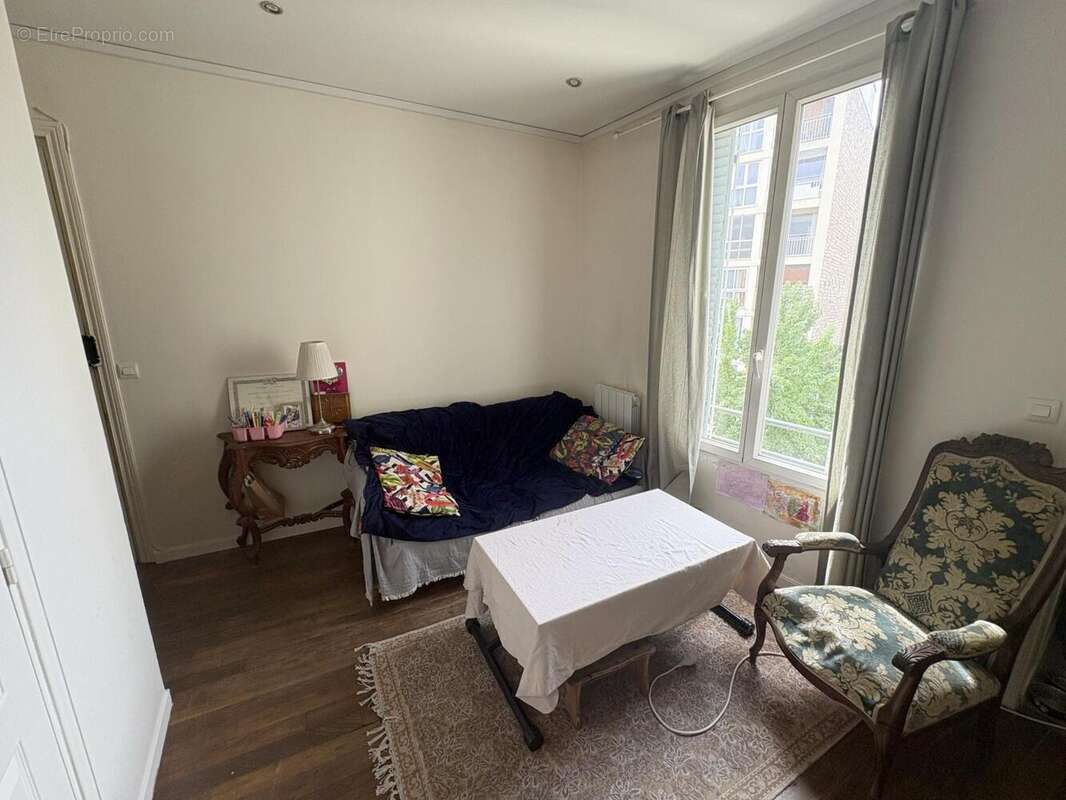 Appartement 32 m² à Vincennes  - photo 2
