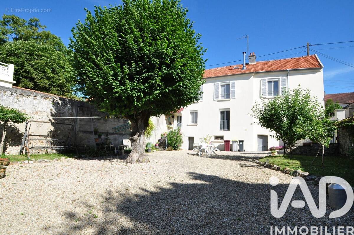 Photo 1 - Maison à DAMPMART