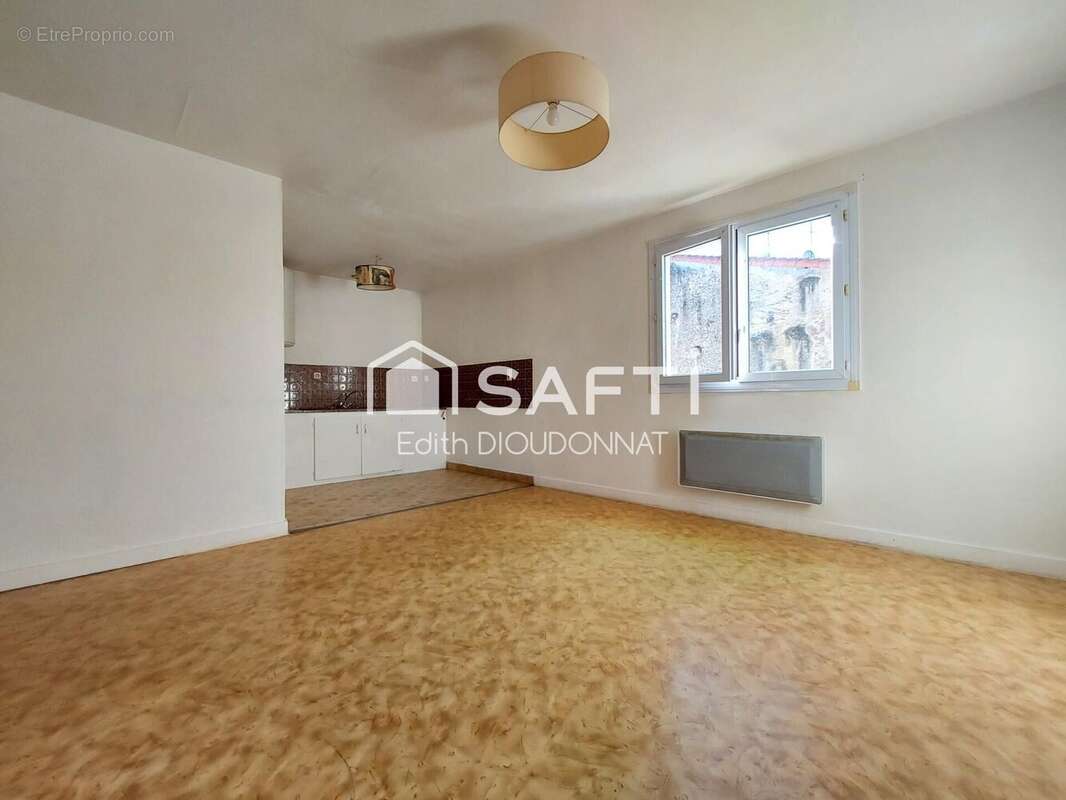 Photo 2 - Appartement à LE CHAMP-SAINT-PERE