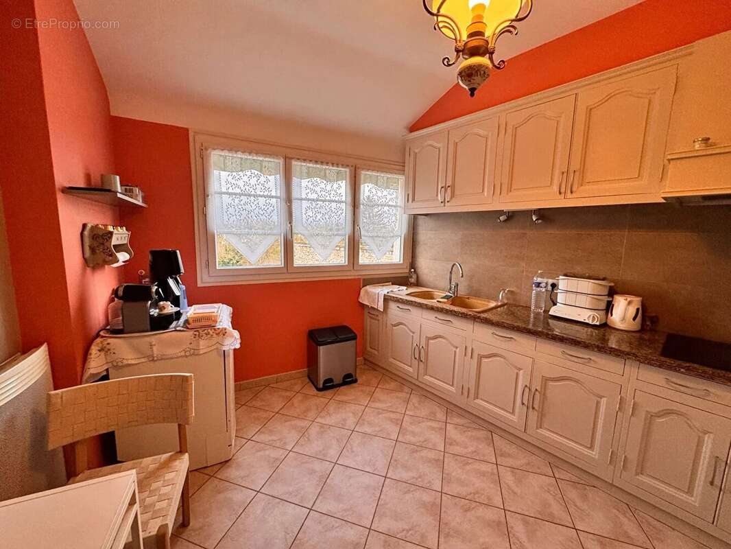 Appartement à CRESPIERES