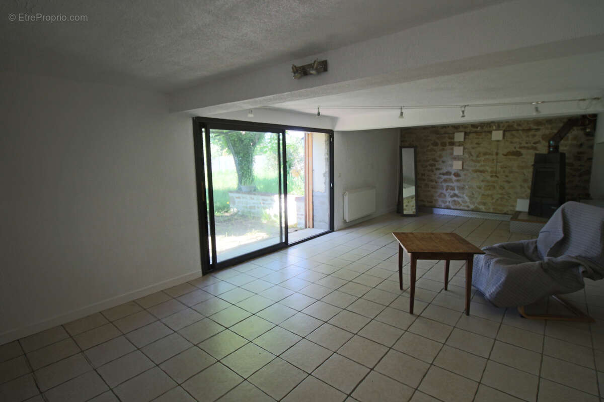 Maison à PUY-L'EVEQUE