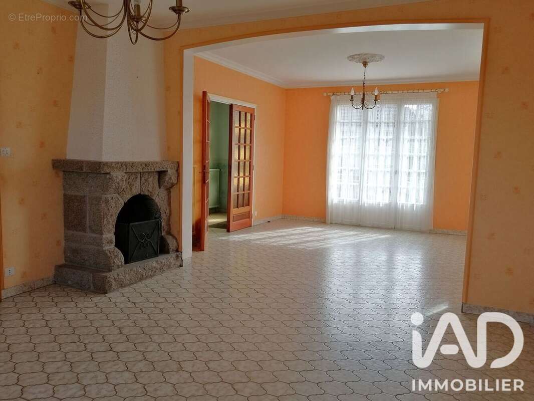 Maison 111 m² à Chailland  - photo 5