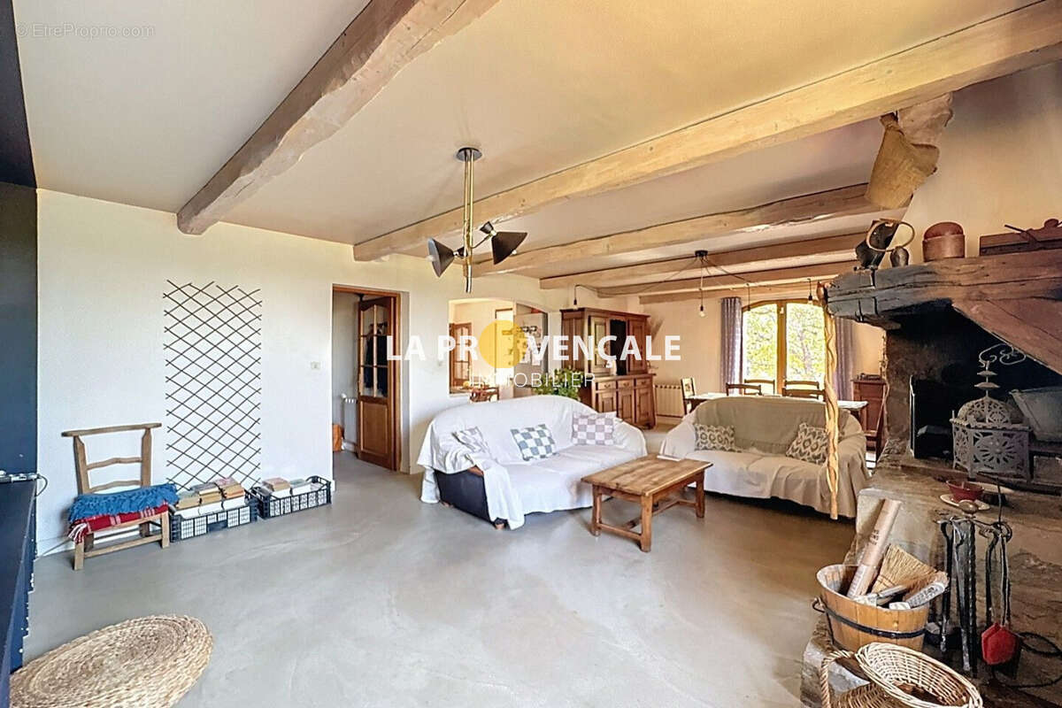Maison 141 m² à Puyloubier  - photo 3