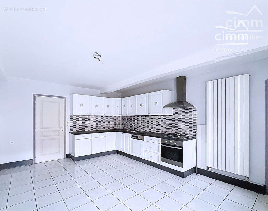 Maison 86 m² à Chance  - photo 2
