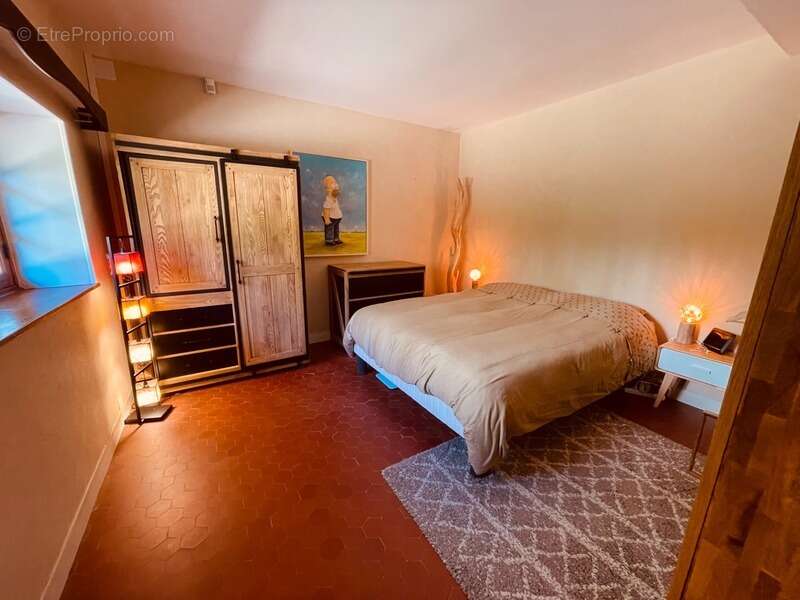 Maison à SAINT-LUBIN-DE-LA-HAYE