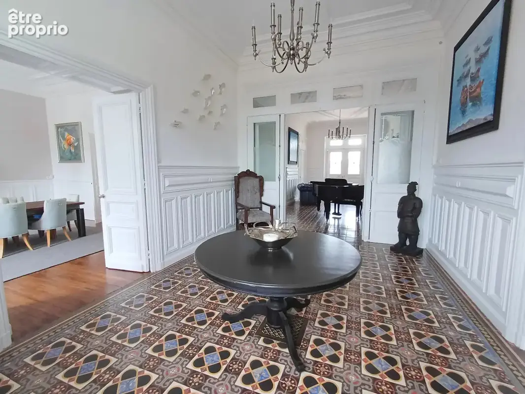 Magnifique château avec piscine chauffée - photo 6