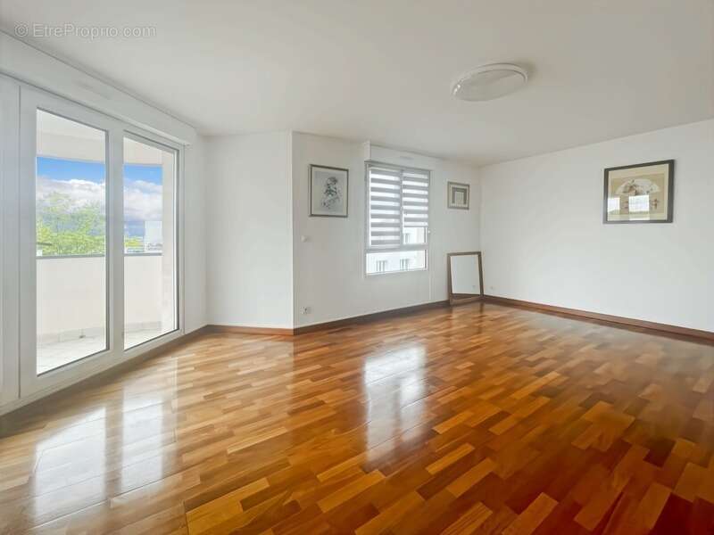 Appartement à PLAISIR