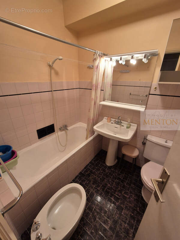 Appartement à MENTON
