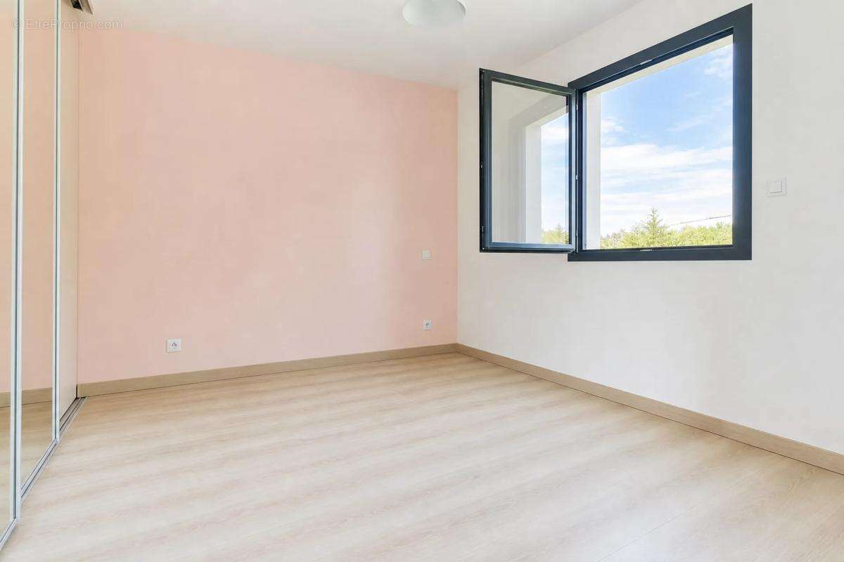 Maison moderne 104m² à Thouaré-sur-Loire - photo 8