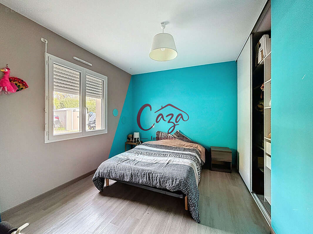 Maison à CAMBLANES-ET-MEYNAC