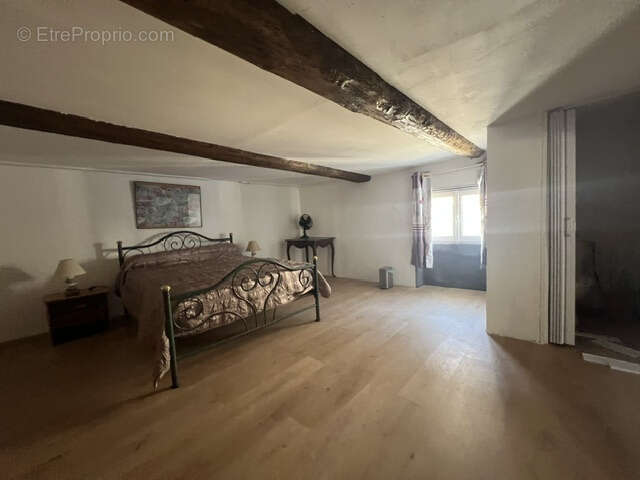 Maison à LEZIGNAN-CORBIERES