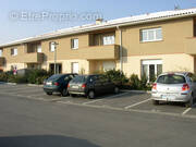 Appartement à SAINT-CLAR-DE-RIVIERE