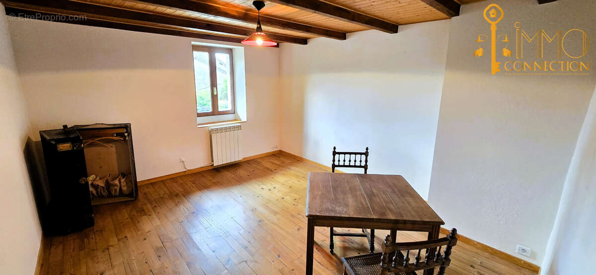 Maison à SEYSSEL