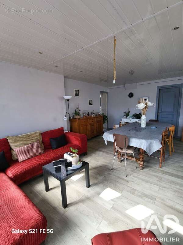 Maison 161 m² à Marigny  - photo 2