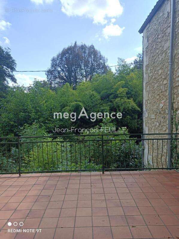 Aux portes de Bergerac – Belle bâtisse ancienne avec potentiel d'aménagement - photo 7
