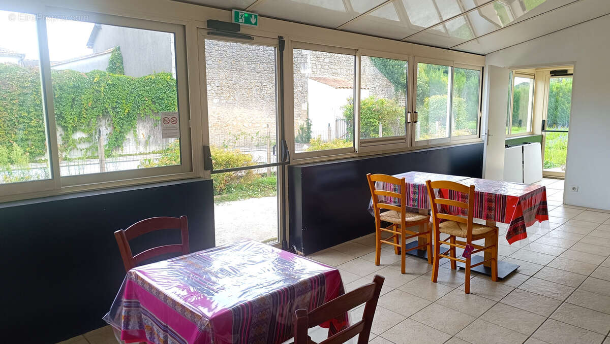 Appartement à SAINT-GENIS-DE-SAINTONGE